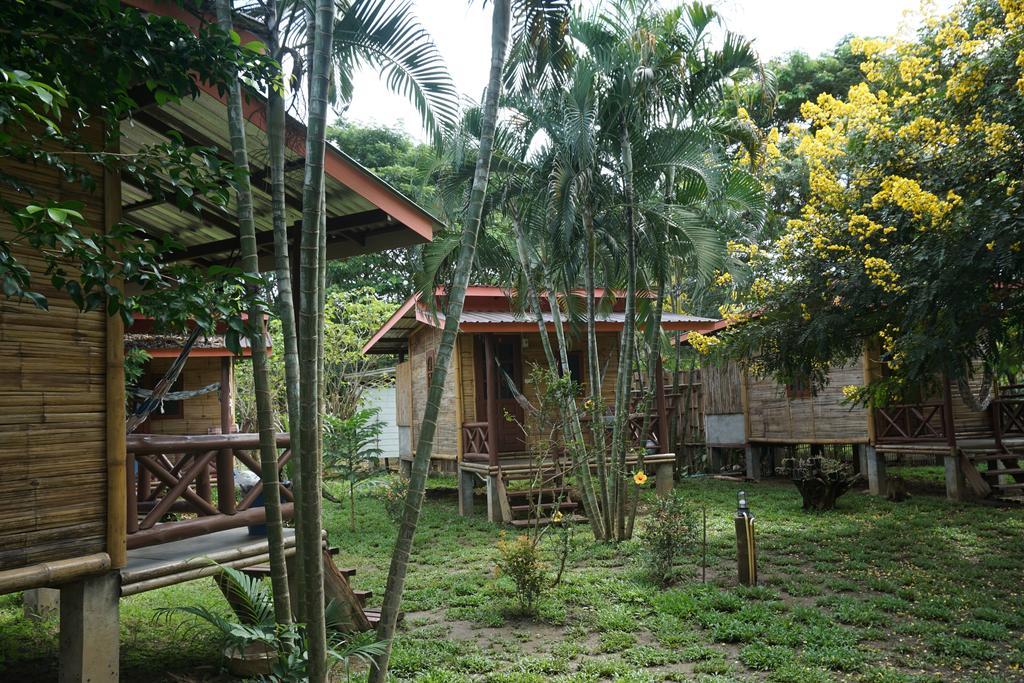 แฟมิลี่ ฮัท ปาย Hotel ภายนอก รูปภาพ